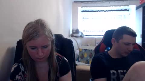 Snapshot of jenisandpeter chatting on 05/29/26, 08:23 JenisAndPeter online show from 05/29/26, 08:23