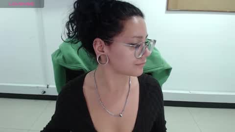 Snapshot of jenn_cg chatting on 03/18/26, 10:02 jenn online show from 03/18/26, 10:02