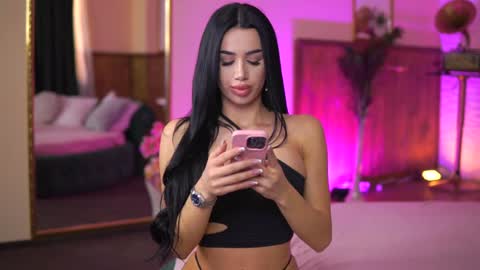 Snapshot of jenna_day chatting on 01/30/25, 06:35 jenna_day online show from 01/30/25, 06:35