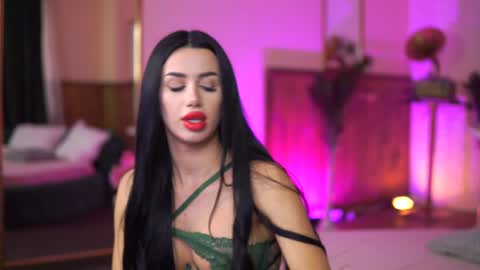 Snapshot of jenna_day chatting on 01/31/25, 09:48 jenna_day online show from 01/31/25, 09:48