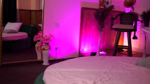 Snapshot of jenna_day chatting on 02/12/25, 12:12 jenna_day online show from 02/12/25, 12:12