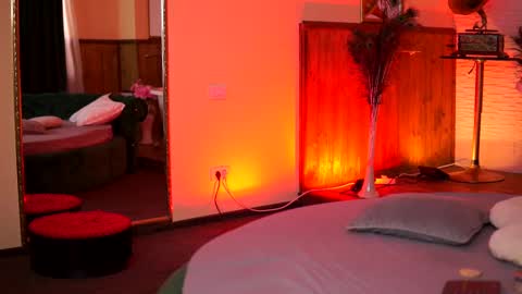 Snapshot of jenna_day chatting on 02/17/25, 06:53 jenna_day online show from 02/17/25, 06:53