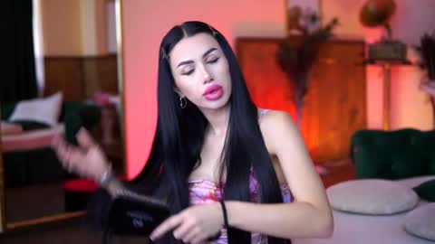 Snapshot of jenna_day chatting on 02/23/25, 06:28 jenna_day online show from 02/23/25, 06:28