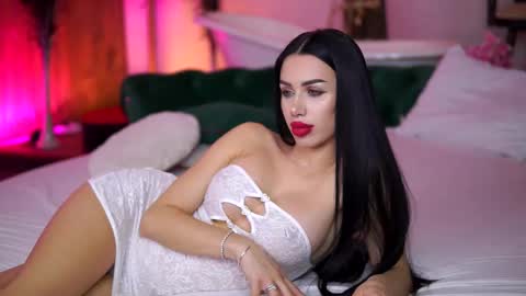 Snapshot of jenna_day chatting on 02/23/25, 12:37 jenna_day online show from 02/23/25, 12:37