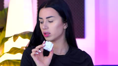 Snapshot of jenna_day chatting on 11/10/25, 10:25 jenna_day online show from 11/10/25, 10:25