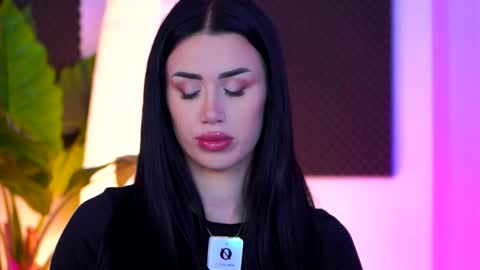 Snapshot of jenna_day chatting on 11/18/25, 05:01 jenna_day online show from 11/18/25, 05:01