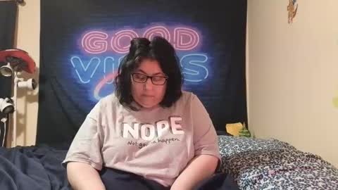 Snapshot of jennabrady chatting on 03/13/26, 03:02 Dragon Queen. Be my Dragon -- and online show from 03/13/26, 03:02