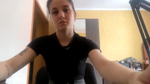 Mia online show from 01/07/26, 09:01