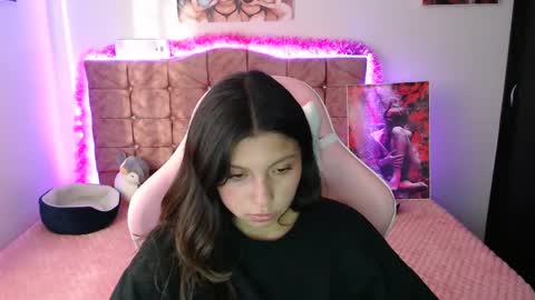 jennal_010 online show from 12/19/24, 09:38