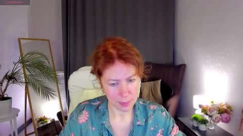 Snapshot of jennali1 chatting on 03/25/26, 04:07 Jenna online show from 03/25/26, 04:07