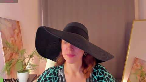 Snapshot of jennali1 chatting on 04/10/26, 04:06 Jenna online show from 04/10/26, 04:06