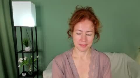Snapshot of jennali1 chatting on 07/10/26, 04:28 Jenna online show from 07/10/26, 04:28