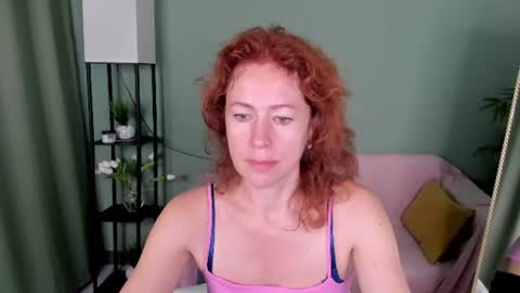 Snapshot of jennali1 chatting on 07/22/26, 04:04 Jenna online show from 07/22/26, 04:04
