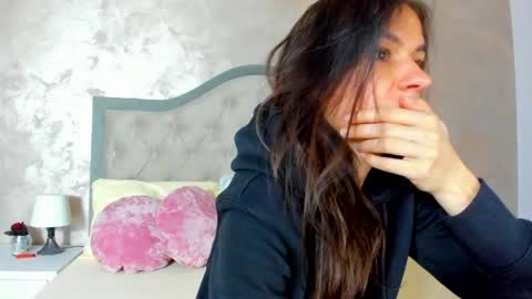 Snapshot of jennamyers chatting on 05/09/26, 07:08 JennaMyers online show from 05/09/26, 07:08