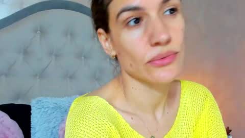 Snapshot of jennamyers chatting on 05/19/26, 06:58 JennaMyers online show from 05/19/26, 06:58