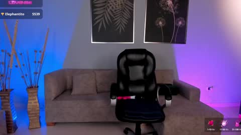 Snapshot of jennaolson chatting on 02/05/25, 10:44 Jenna Olson online show from 02/05/25, 10:44