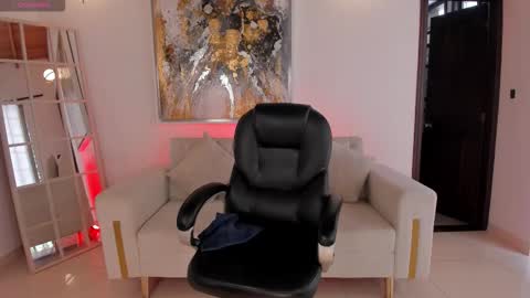 Jenna Olson  online show from 02/23/26, 06:38