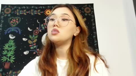 JENNA online show from 09/22/25, 01:02