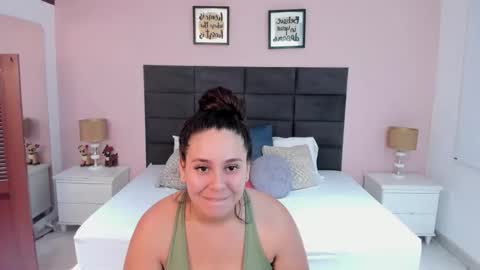 jenner_madison online show from 12/18/25, 12:33