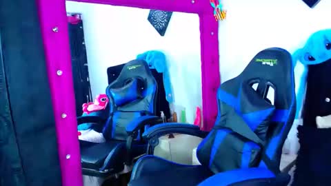 Snapshot of jenng18 chatting on 03/05/26, 07:48 jenn online show from 03/05/26, 07:48