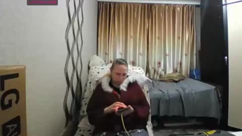 JenniDeep online show from 11/24/25, 03:01