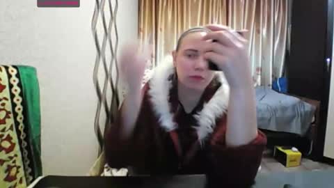 JenniDeep online show from 12/18/25, 12:33