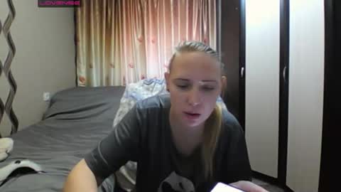 JenniDeep online show from 03/21/26, 12:43