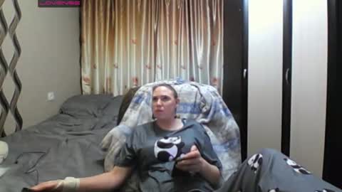 JenniDeep online show from 03/25/26, 06:36