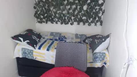 Snapshot of jennie_balduz chatting on 02/12/25, 12:58 JENNIE ALEJANDRA online show from 02/12/25, 12:58