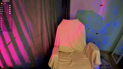 Jennie online show from 10/06/25, 06:49