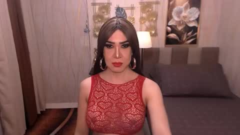 jenniegarcia online show from 10/21/25, 04:51