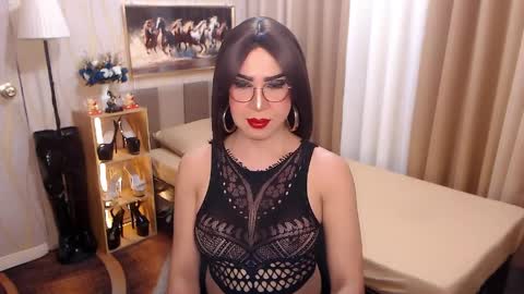 Snapshot of jenniegarcia chatting on 04/05/26, 05:54 jenniegarcia online show from 04/05/26, 05:54