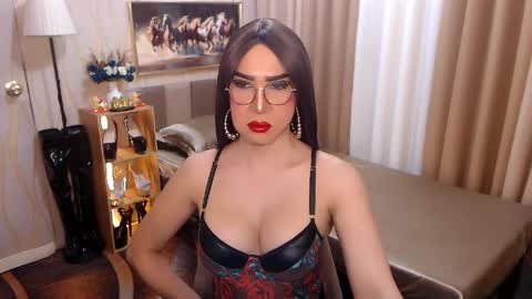 Snapshot of jenniegarcia chatting on 04/22/26, 06:53 jenniegarcia online show from 04/22/26, 06:53