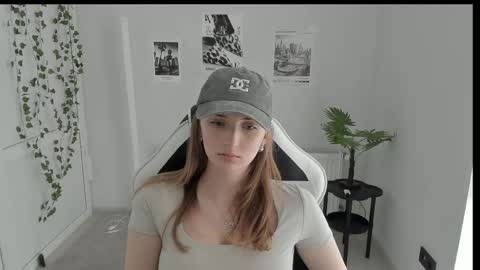 Karla online show from 05/28/26, 12:24
