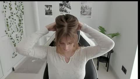 Karla online show from 05/29/26, 12:47