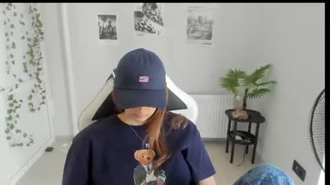 Karla online show from 07/26/26, 12:23