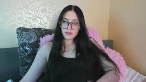 Snapshot of jennifeeeer chatting on 07/29/26, 09:46 Helen online show from 07/29/26, 09:46