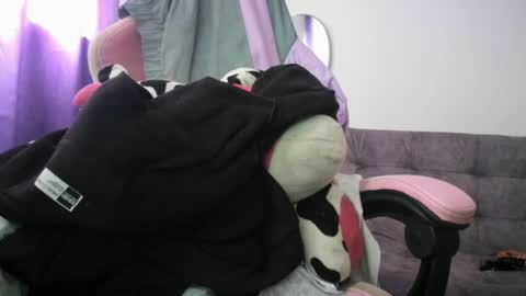 jennifer_bodyy0404 online show from 07/31/26, 10:20