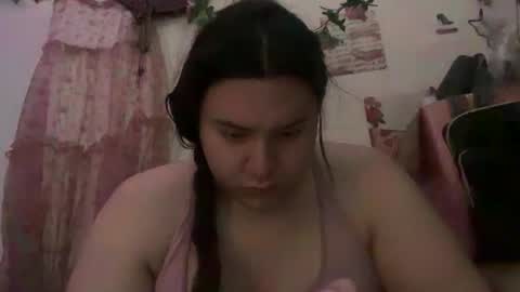 Snapshot of jennifer_robbie chatting on 06/15/26, 02:47 jennifer_robbie online show from 06/15/26, 02:47