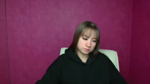 Jennifer online show from 01/05/25, 06:46