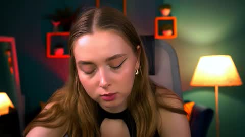 Snapshot of jennifergraces chatting on 09/20/25, 05:36 Jennifer online show from 09/20/25, 05:36