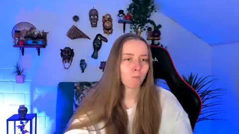 Snapshot of jennifergraces chatting on 06/19/26, 08:12 Jennifer online show from 06/19/26, 08:12