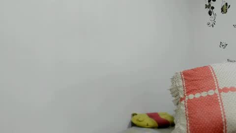 Snapshot of jenniferloveyou chatting on 06/13/26, 12:58 jenniferloveyou online show from 06/13/26, 12:58