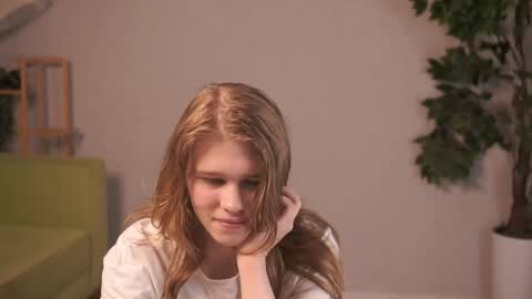 Snapshot of jenniferrakow chatting on 05/12/26, 07:49 Sofia online show from 05/12/26, 07:49