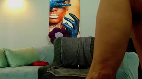 jenniferreys online show from 11/26/25, 06:47