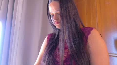 Snapshot of jennifervega1 chatting on 04/28/26, 03:11 Jennifer vega online show from 04/28/26, 03:11