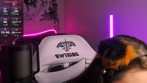 Snapshot of jenniferwandis77 chatting on 12/14/24, 09:24 Jenni online show from 12/14/24, 09:24