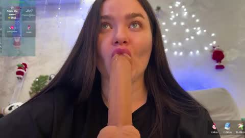 Mila online show from 01/04/25, 05:47