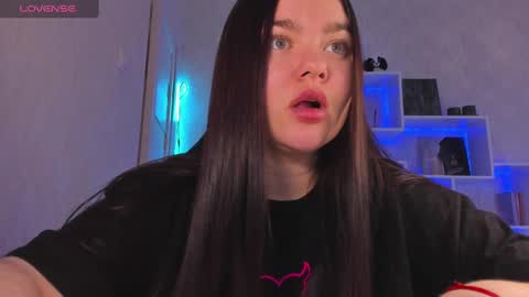 Mila online show from 02/23/25, 11:11