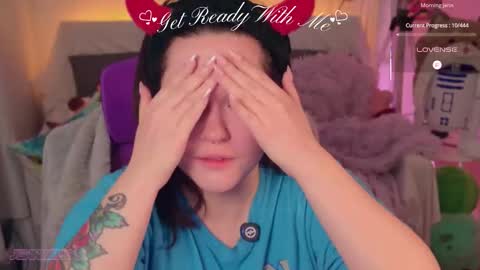 Snapshot of jennkenobi chatting on 02/10/26, 03:16 Jenn online show from 02/10/26, 03:16